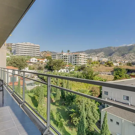 Apartment Barreiros I Funchal (Madeira)