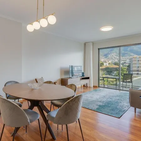 Barreiros I Apartment Funchal (Madeira)